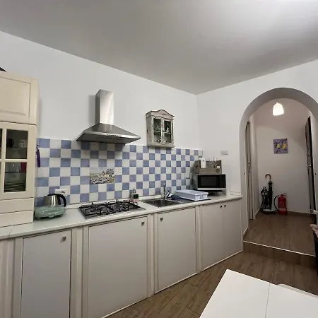 Central Luxury Apartment Near Pellegrino Apartment Rom